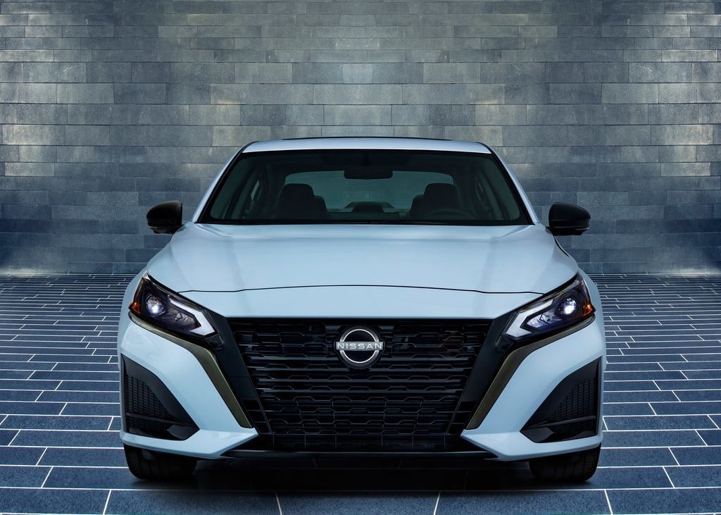 Prices and Specifications for Nissan Altima Sport 2022 in Saudi Arabia Autopediame